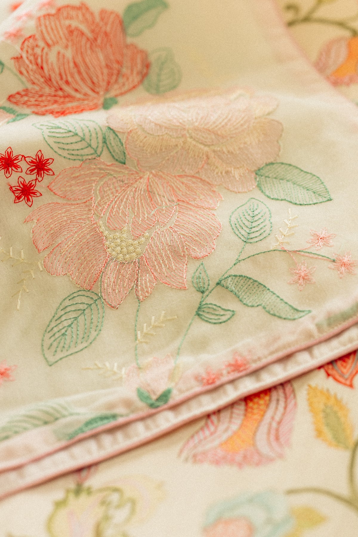 Embroidered Rose Table runner