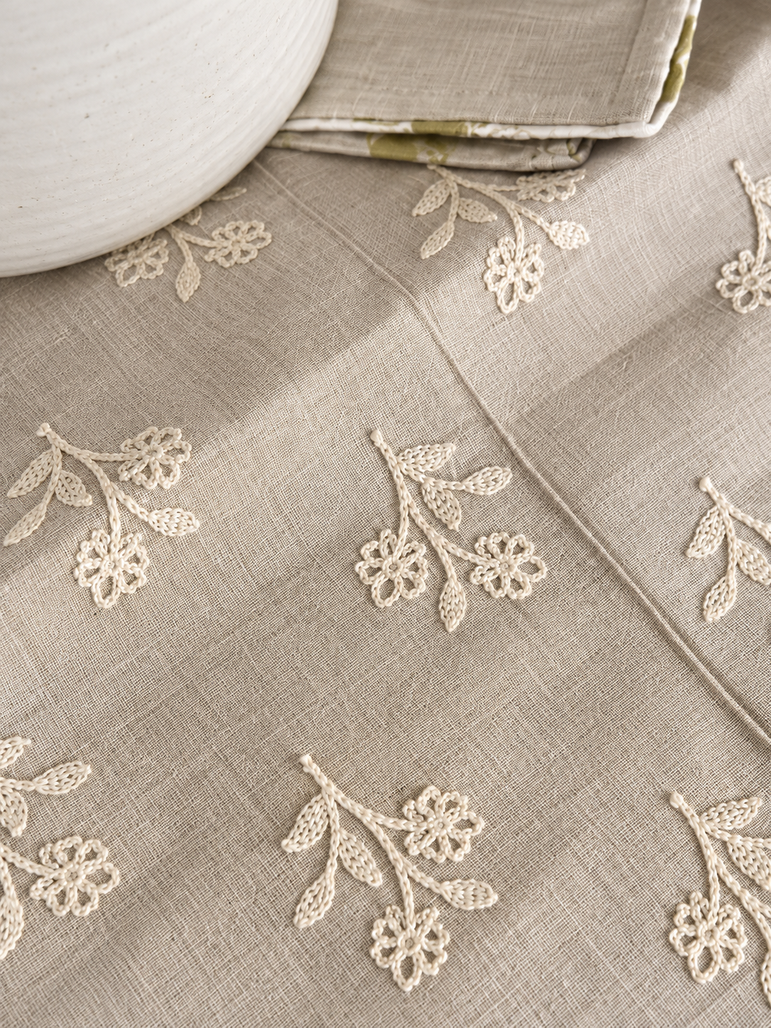Quiet Bloom Table runner